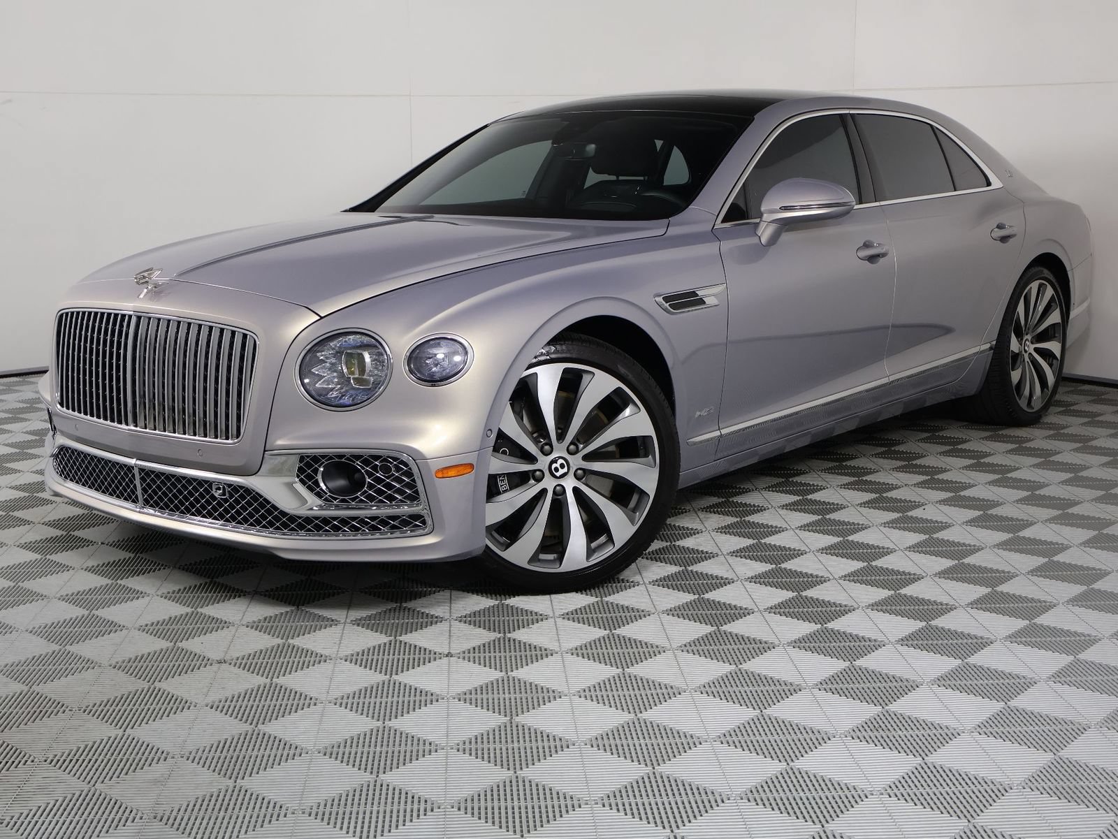 Certified 2020 Bentley Flying Spur W12 AWD/4WD image 38