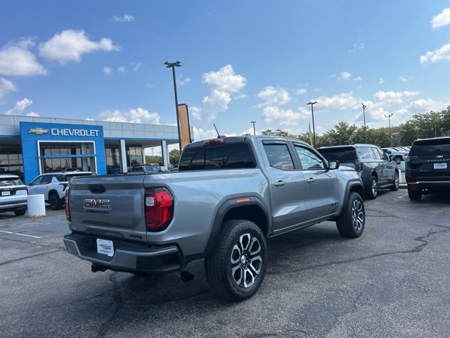 Used 2024 GMC Canyon AT4 w/ Technology Package image 3