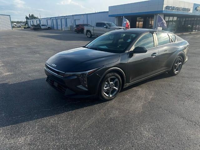 Used 2025 Kia K4 FWD image 1