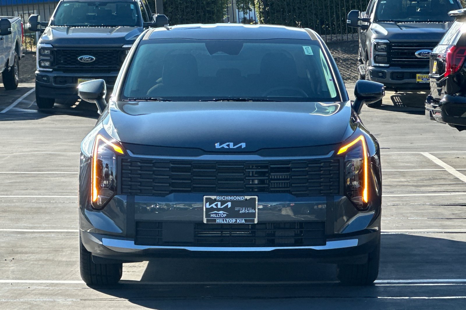 New 2027 Kia Sportage LX FWD image 9