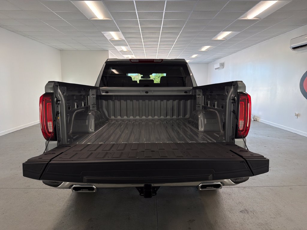 New 2026 GMC Sierra 1500 SLT w/ SLT Convenience Package AWD/4WD image 7
