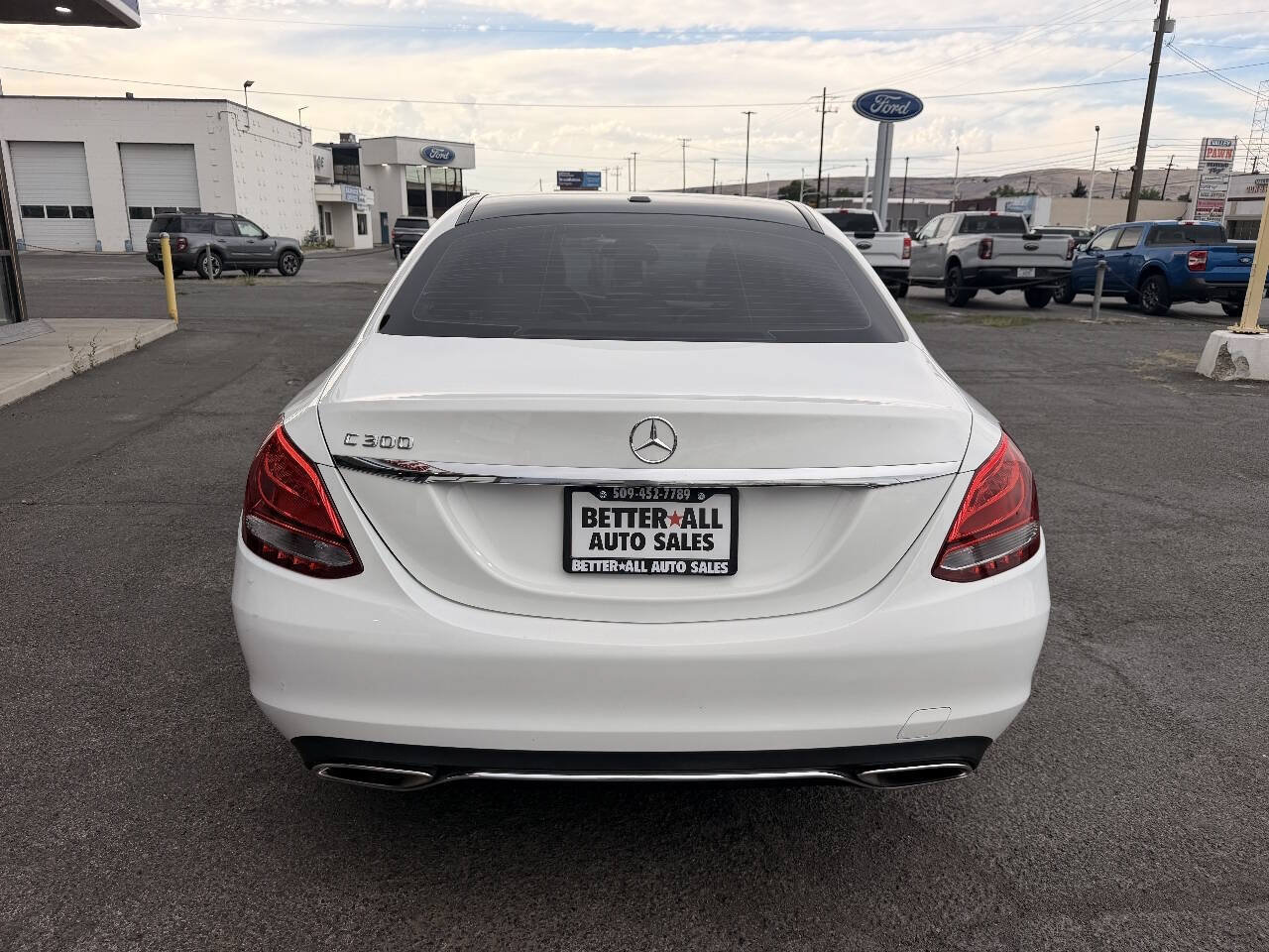 Used 2016 Mercedes-Benz C 300 Sedan image 7