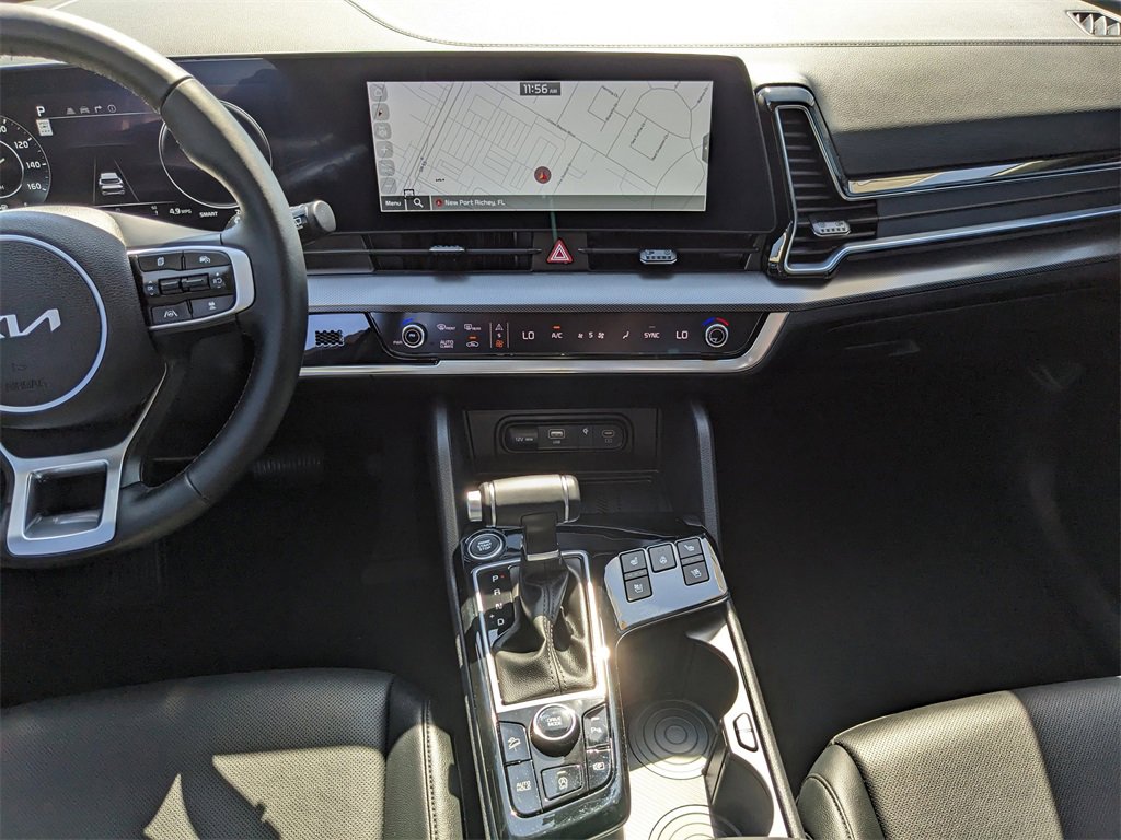 Certified 2025 Kia Sportage SX image 18