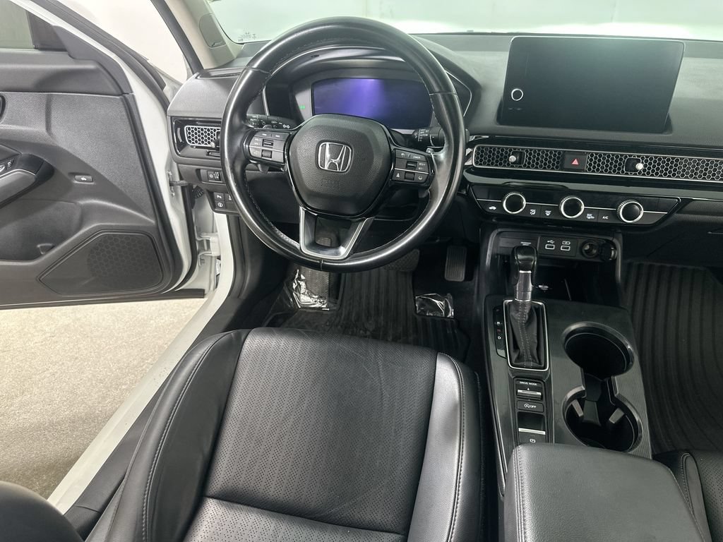 Used 2022 Honda Civic Touring image 17