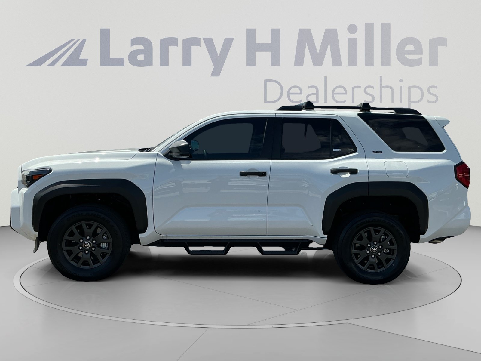 Certified 2026 Toyota 4Runner SR5 AWD/4WD image 2