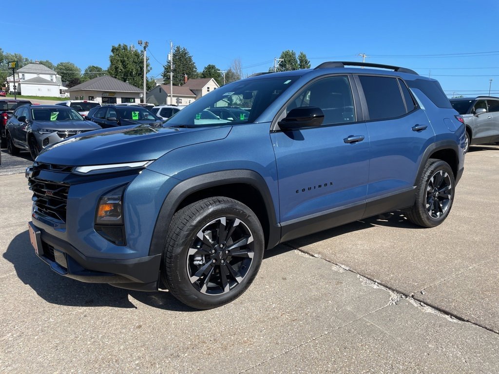 Used 2025 Chevrolet Equinox RS w/ Convenience Package III image 1