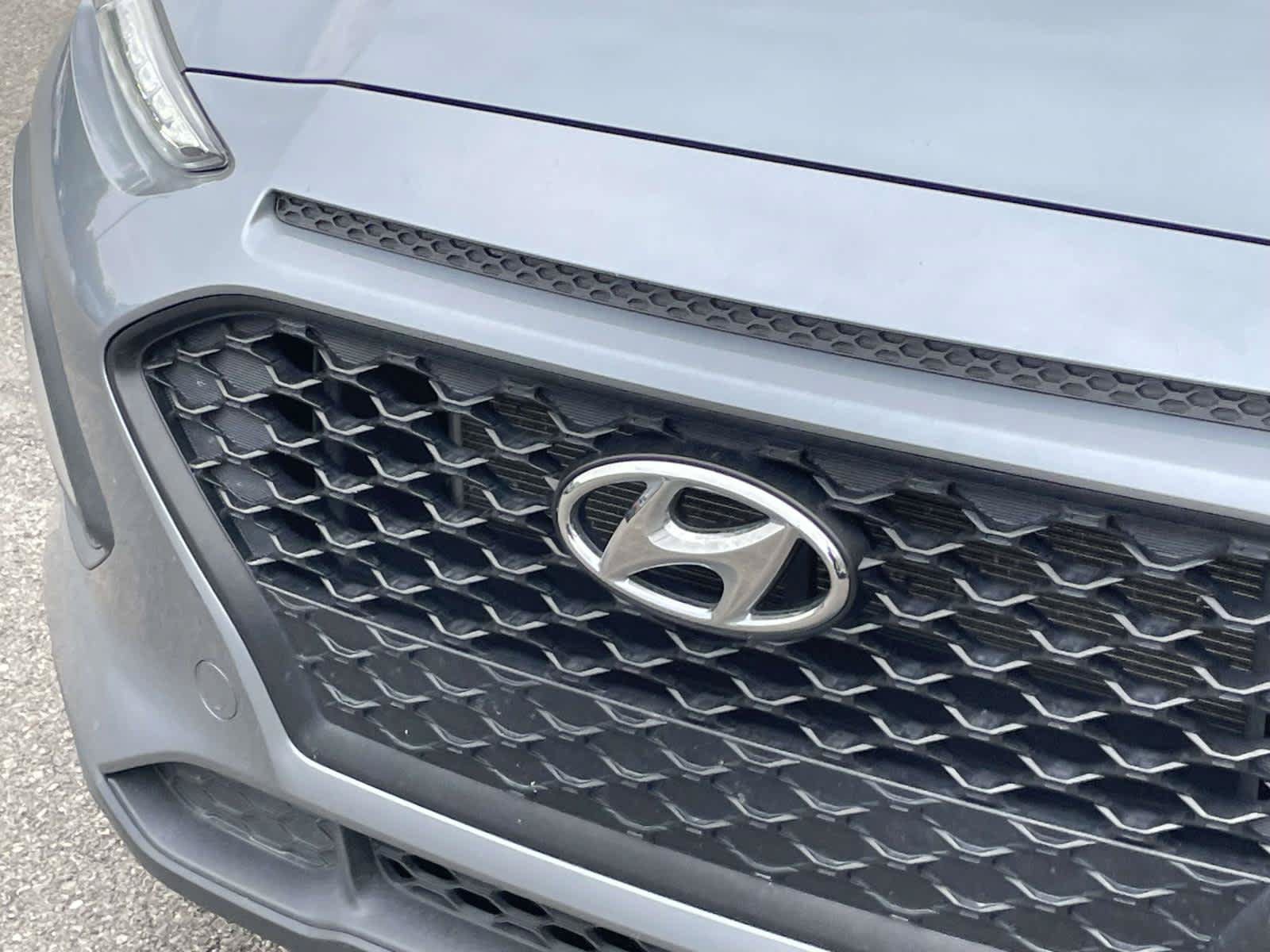 Used 2018 Hyundai Kona SEL AWD/4WD image 10