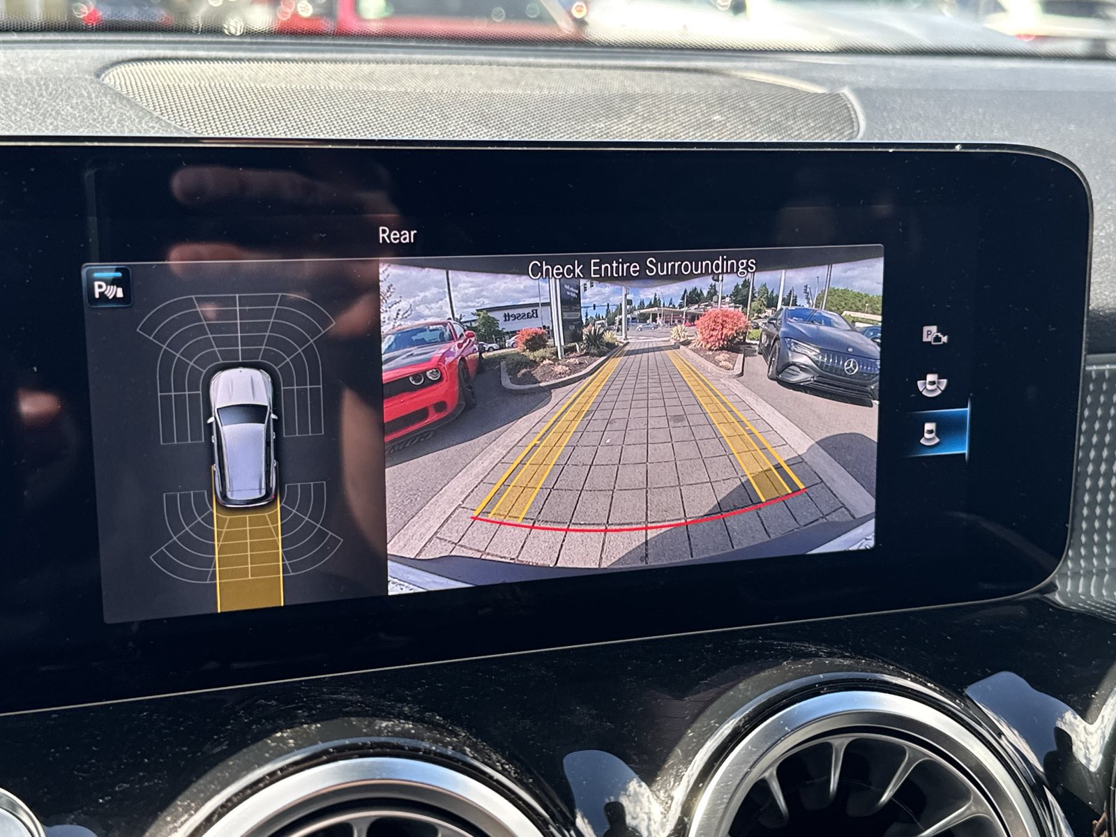 Certified 2023 Mercedes-Benz EQB 300 4MATIC image 20