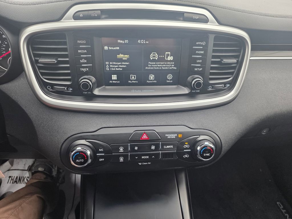 Used 2018 Kia Sorento AWD image 14