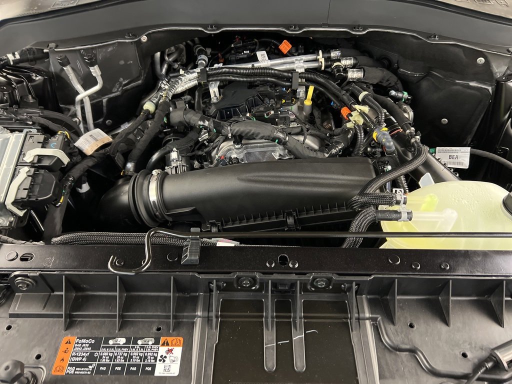 New 2025 Ford Explorer Active w/ Active Comfort Package image 37