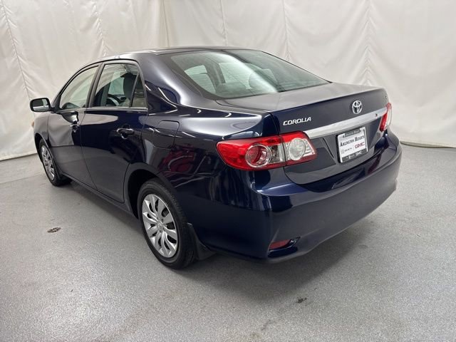 Used 2013 Toyota Corolla LE image 8