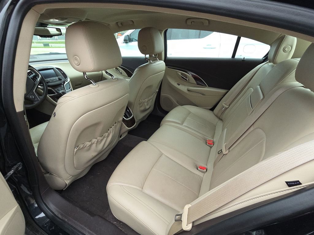 Used 2015 Buick LaCrosse Leather FWD image 12