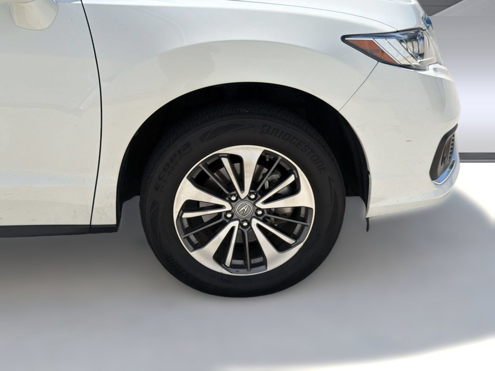Used 2018 Acura RDX w/ Advance Package AWD/4WD image 12