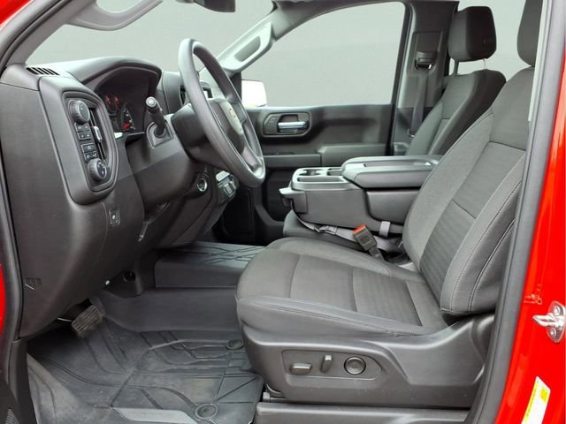 Used 2025 Chevrolet Silverado 1500 Custom w/ Turbomax Blackout Package image 18