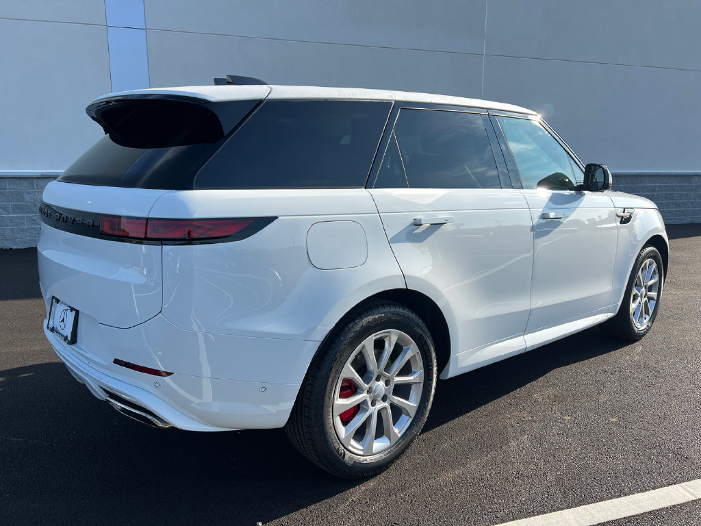 Used 2024 Land Rover Range Rover Sport Dynamic SE AWD/4WD image 8