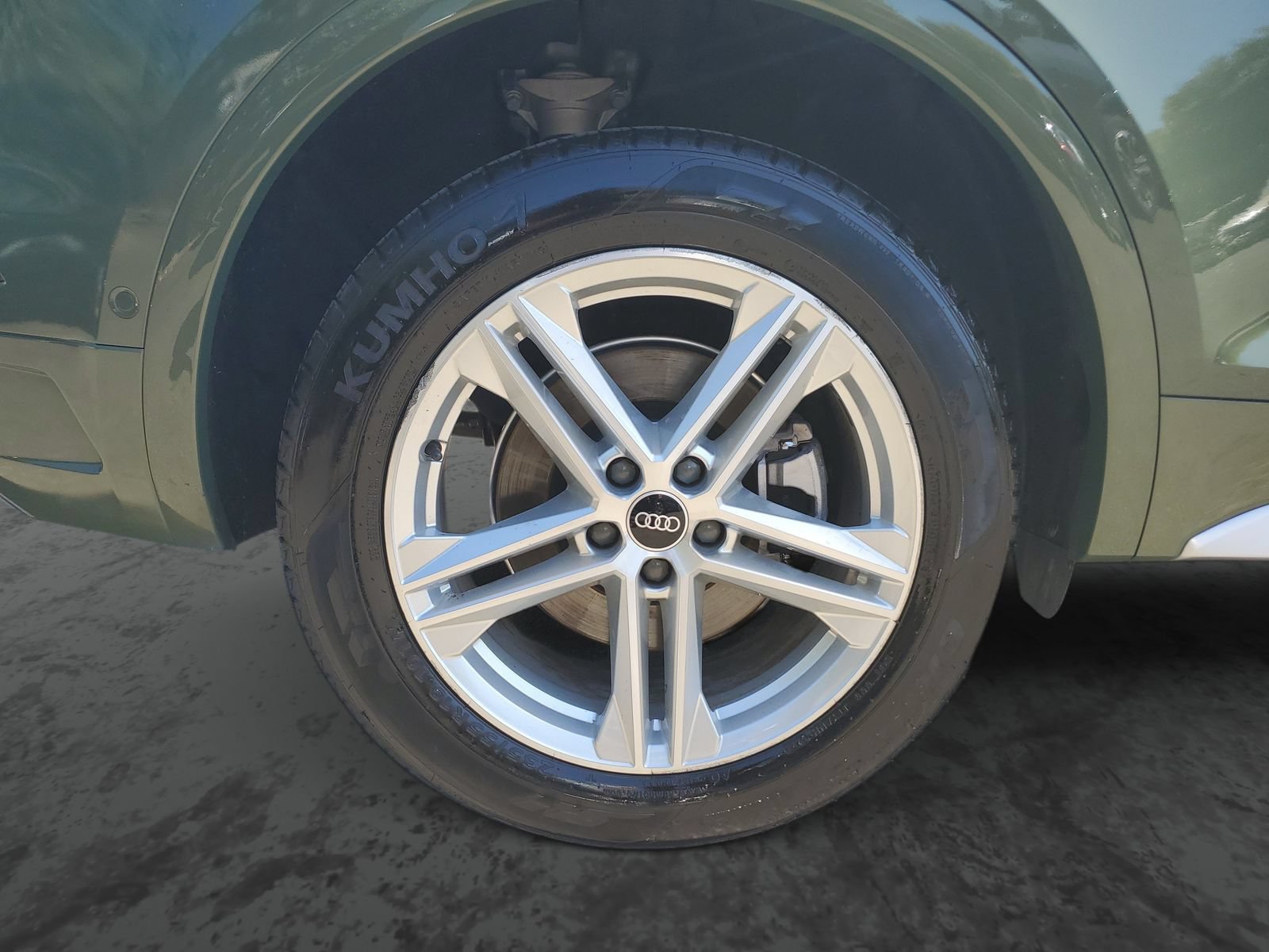 Used 2023 Audi Q5 e Prestige w/ Prestige Package AWD/4WD image 5