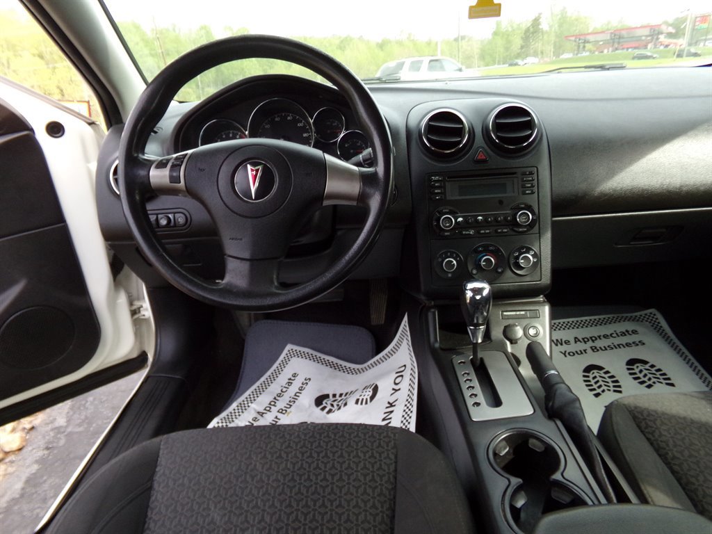 Used 2008 Pontiac G6 Sedan w/ Sport Package image 5
