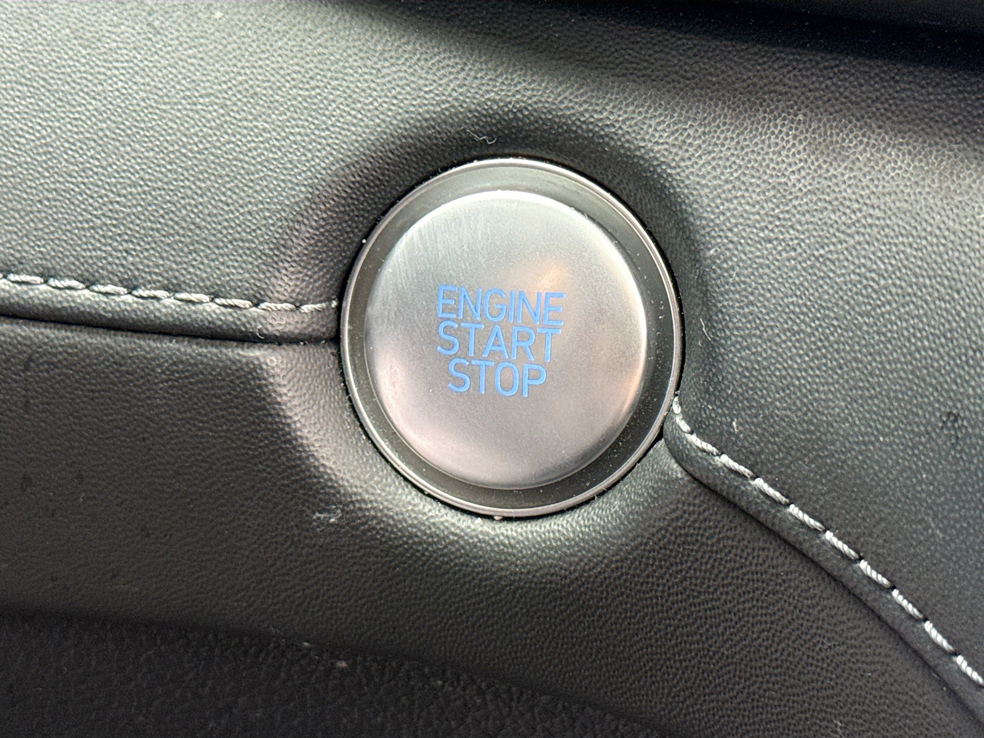 Certified 2022 Hyundai Santa Fe SEL w/ Convenience + Premium Package image 9