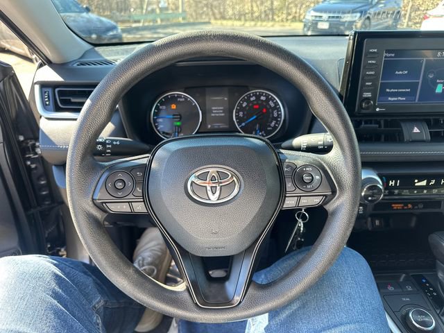 Used 2022 Toyota RAV4 LE image 37
