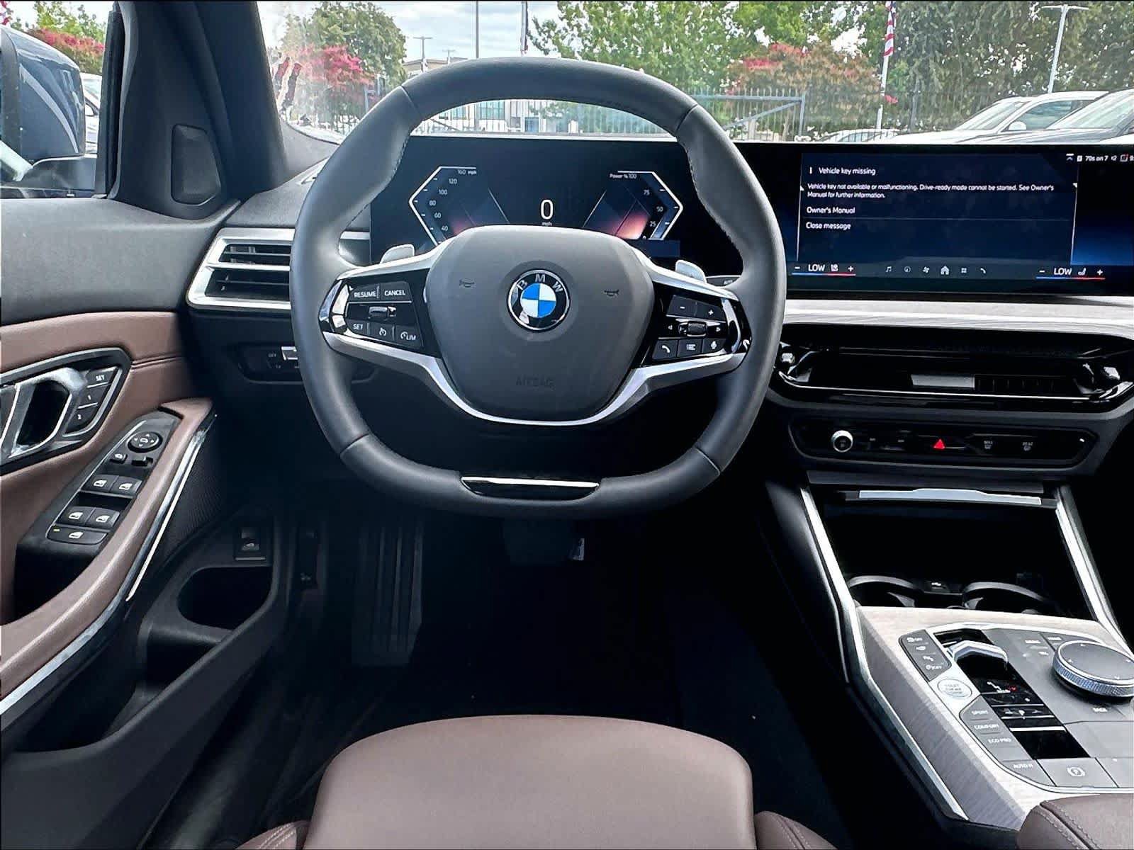 Used 2025 BMW 330i Sedan w/ Premium Package RWD image 11