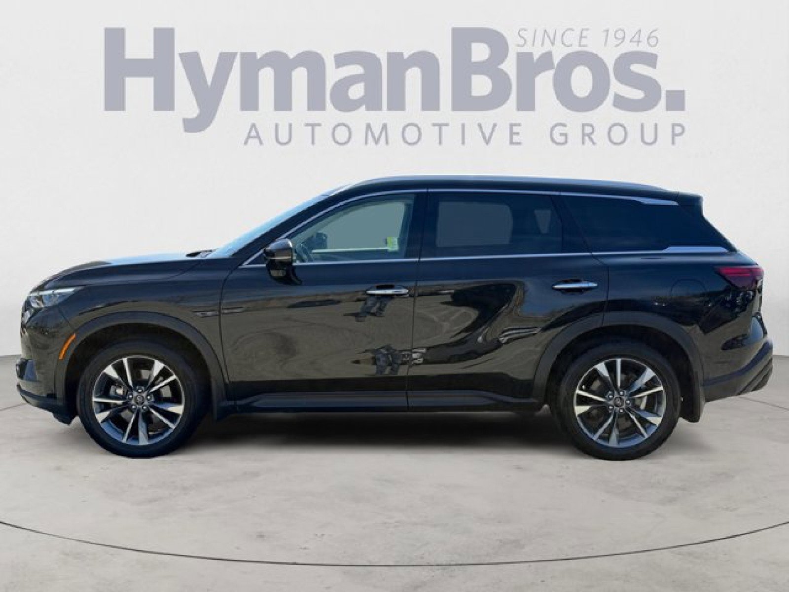 Certified 2024 INFINITI QX60 Luxe w/ Cargo Package AWD/4WD image 6