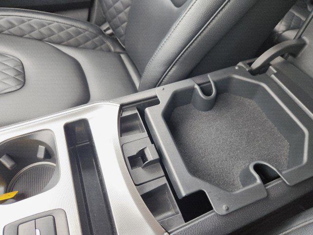 Used 2023 Ford Edge Titanium image 45