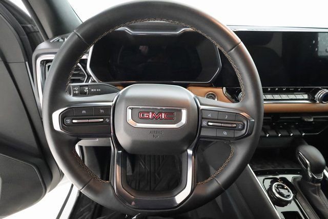 Used 2024 GMC Canyon AT4 w/ Canyon Safety Plus Package image 7