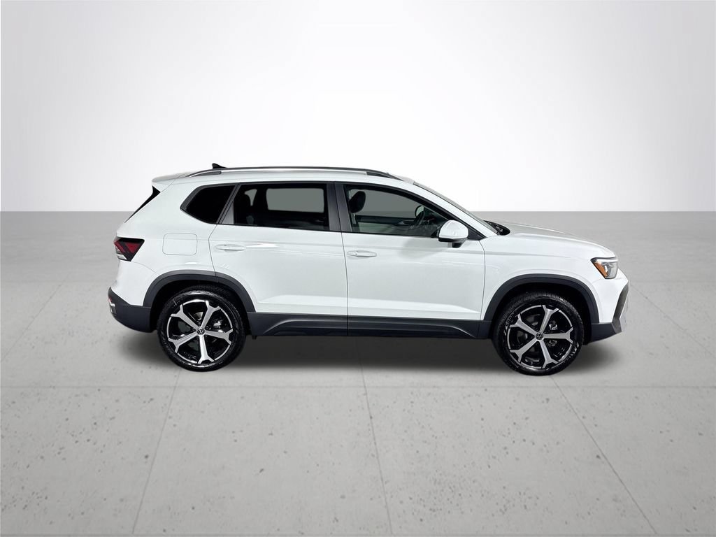 New 2026 Volkswagen Taos SEL AWD/4WD image 5