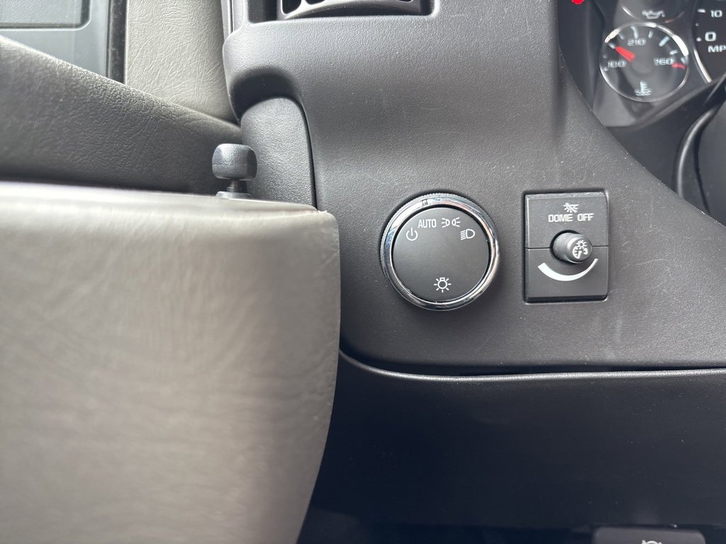 Used 2023 GMC Savana 2500 w/ Driver Convenience Package image 35