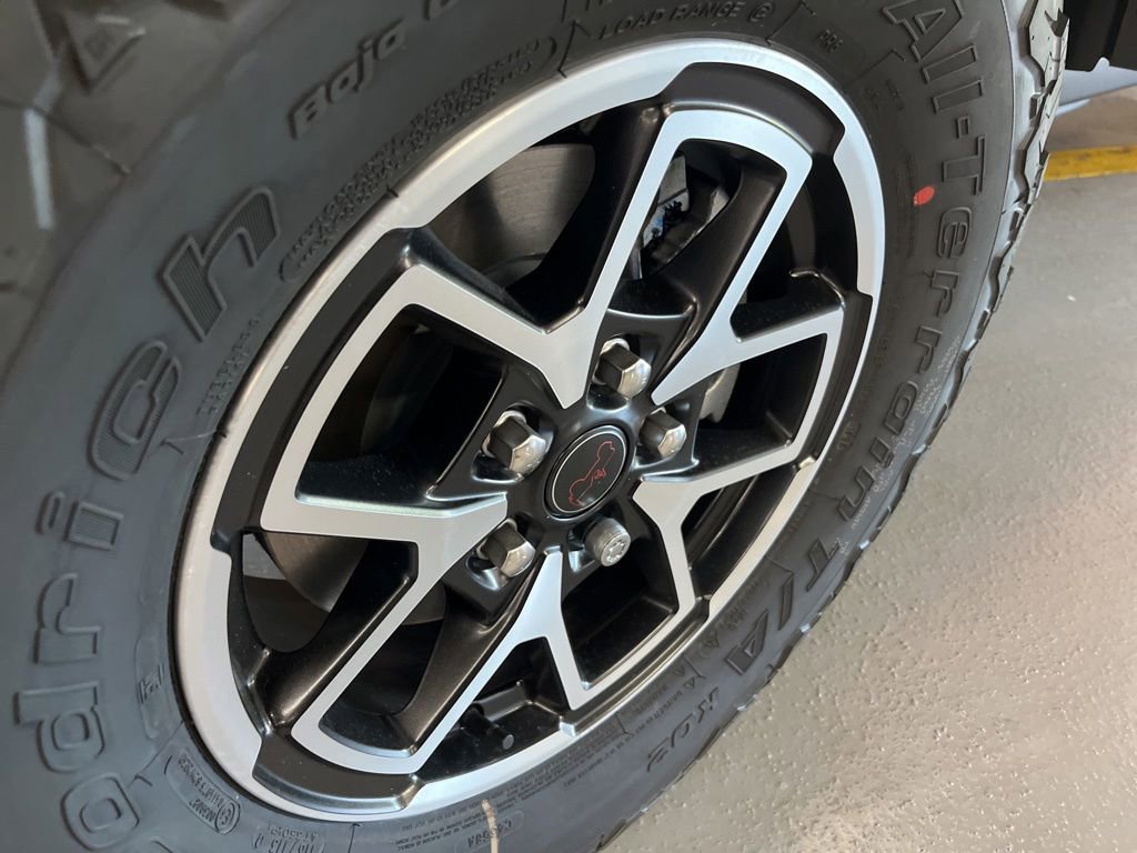 New 2026 Jeep Wrangler Unlimited Rubicon AWD/4WD image 16