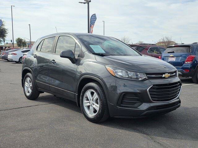 Used 2019 Chevrolet Trax LS w/ LPO, Protection Package FWD image 10