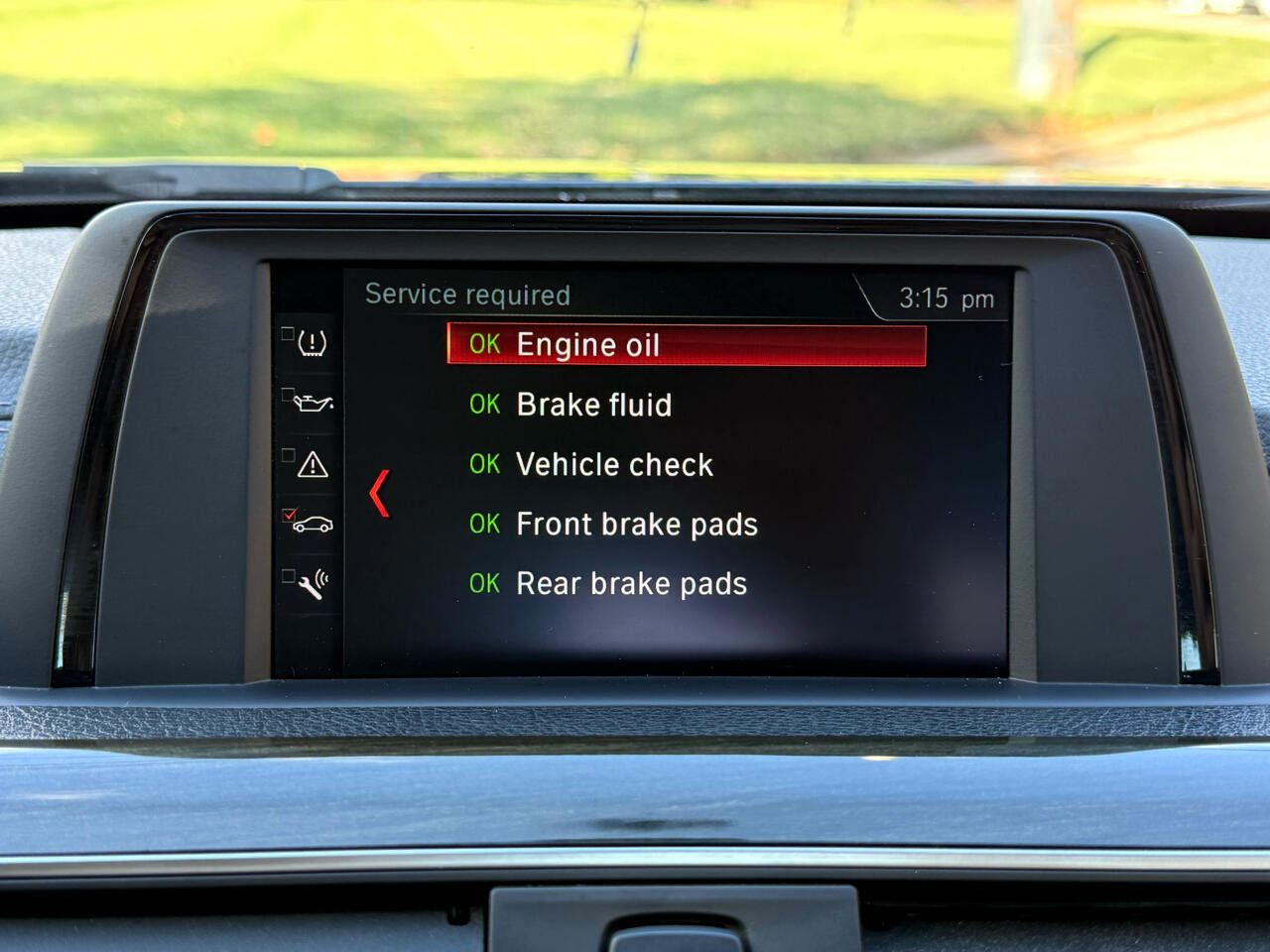 Used 2018 BMW 330e image 28