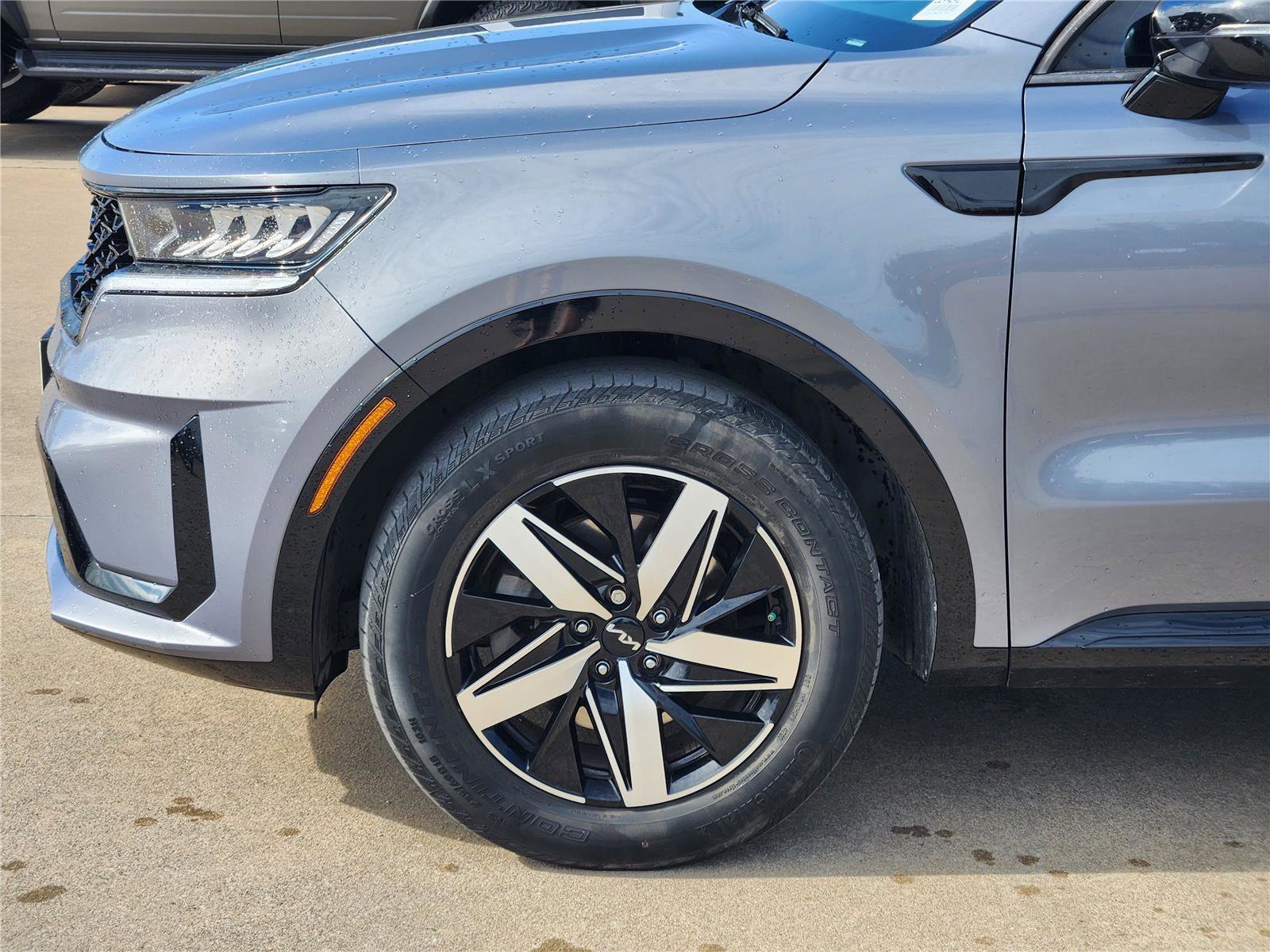 Used 2022 Kia Sorento S w/ Panoramic Sunroof Package FWD image 7