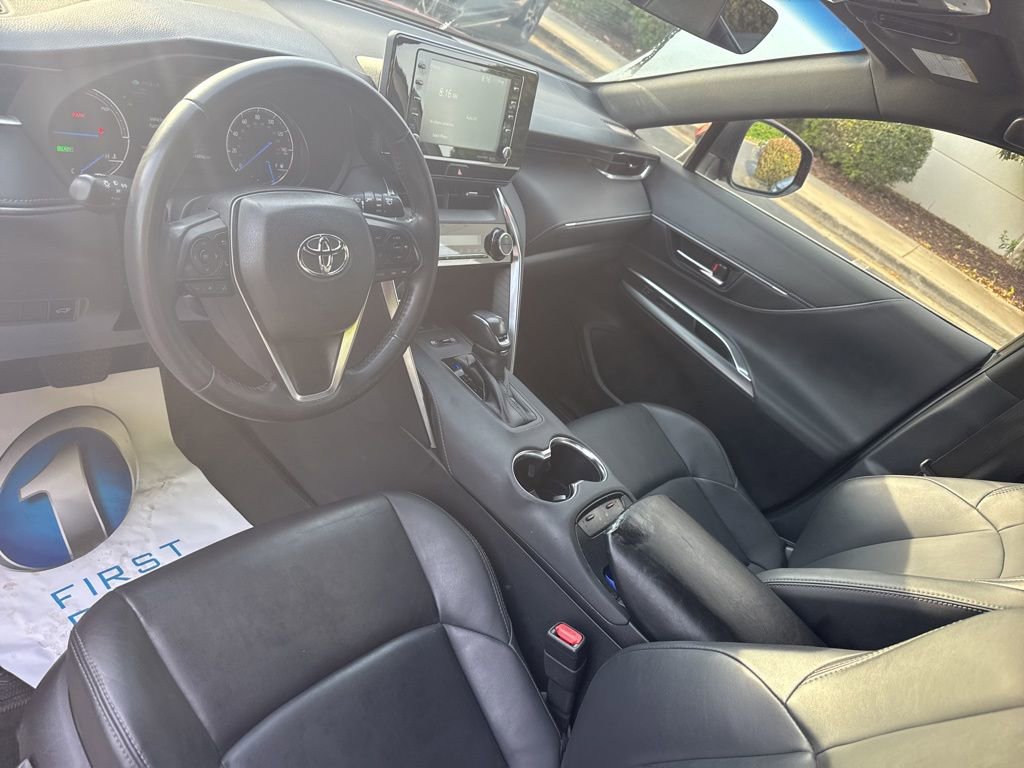 Used 2022 Toyota Venza XLE AWD/4WD image 20