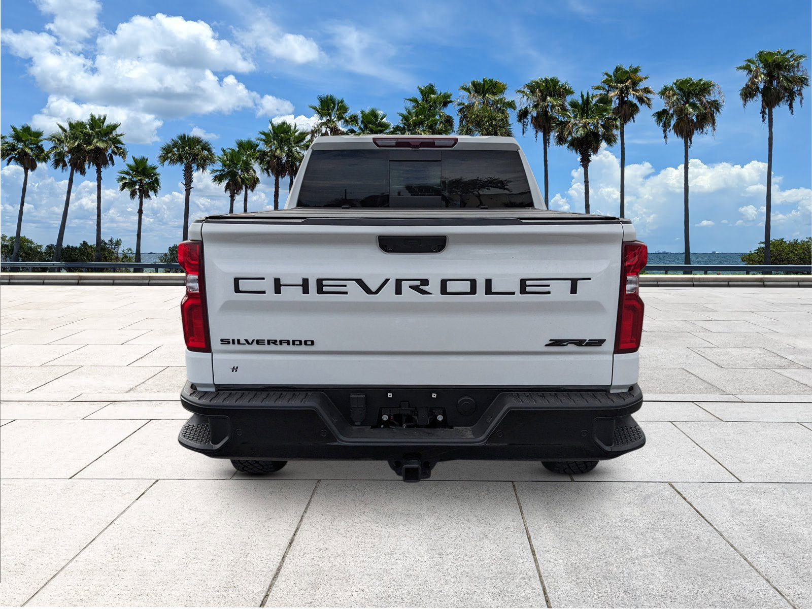 Used 2024 Chevrolet Silverado 1500 ZR2 w/ Dark Appearance Package image 7