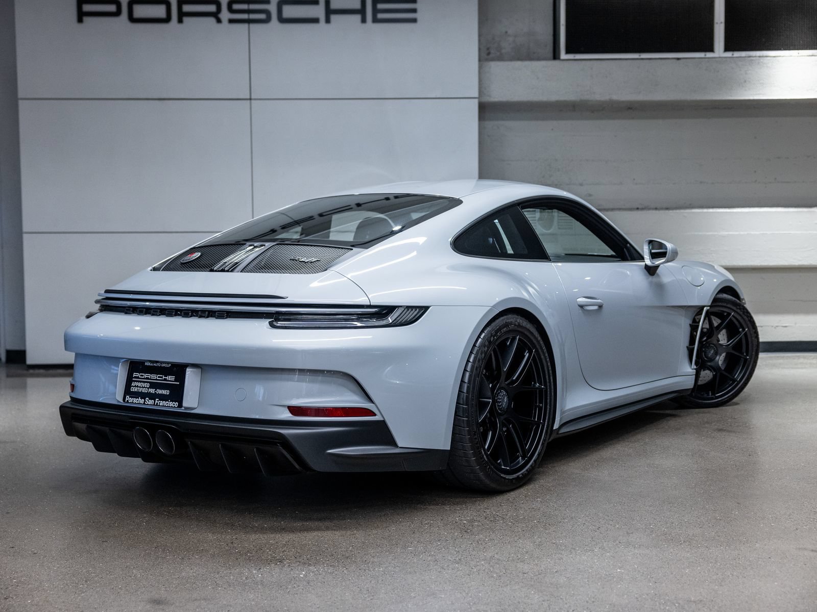 Certified 2024 Porsche 911 GT3 RS RWD image 8