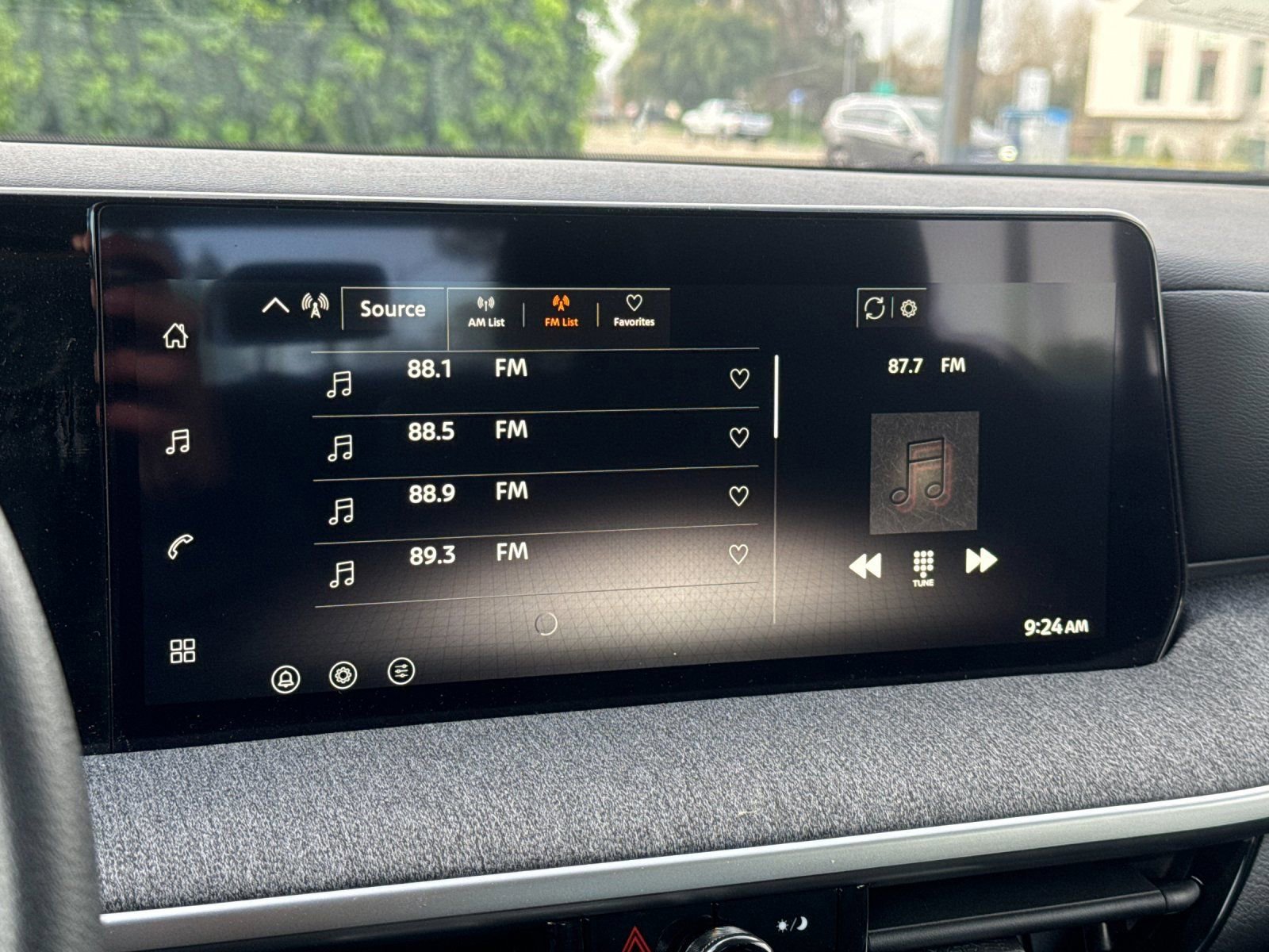 New 2026 Nissan Kicks S image 17