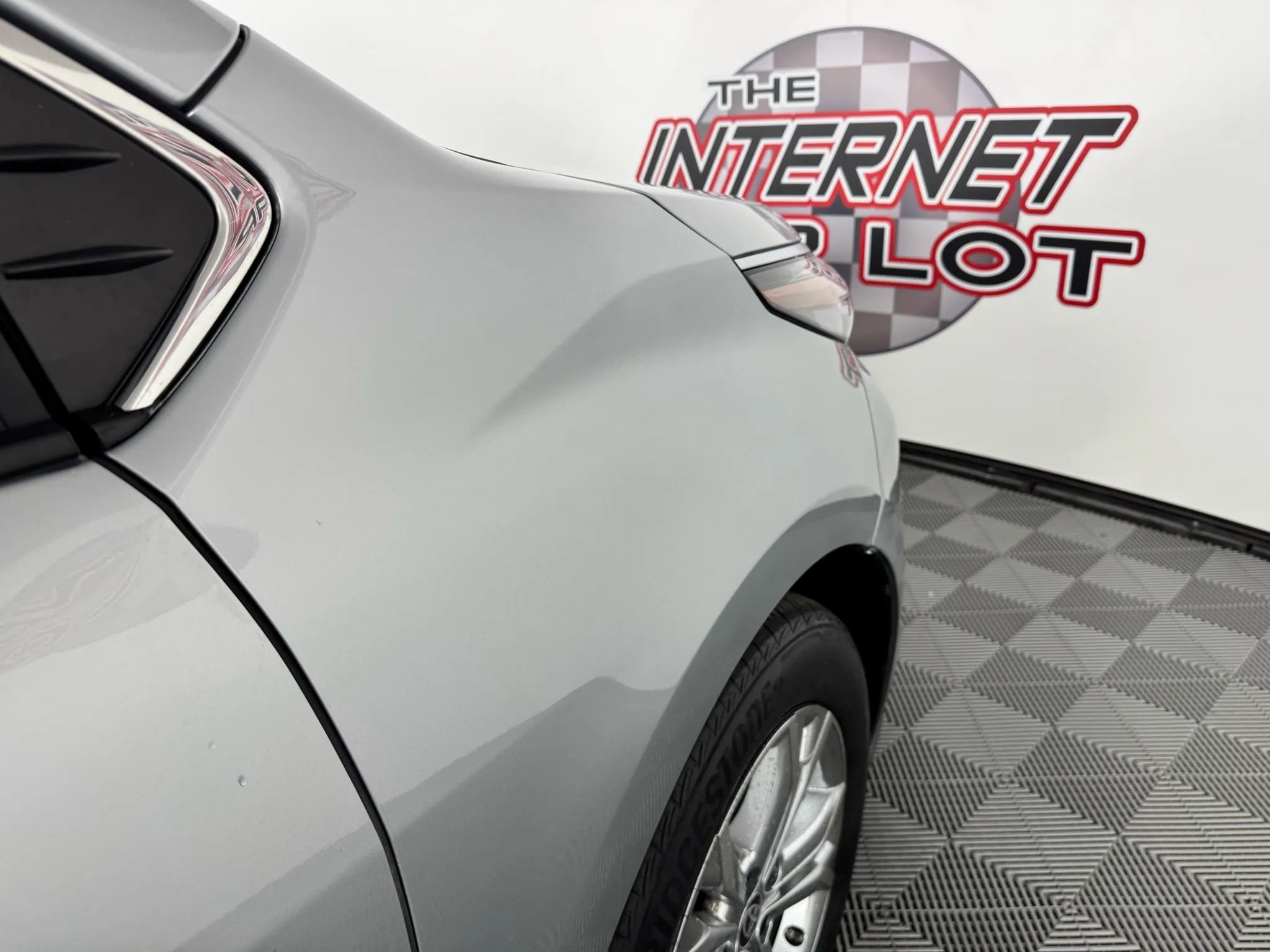 Used 2024 Toyota Sienna Platinum image 34