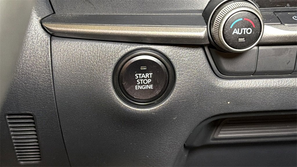 Used 2023 MAZDA CX-30 AWD 2.5 S w/ Select Package image 29