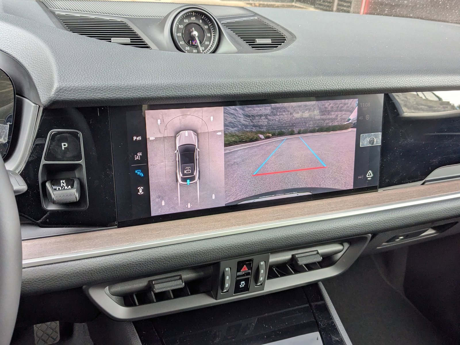 New 2026 Porsche Cayenne Coupe AWD/4WD image 19