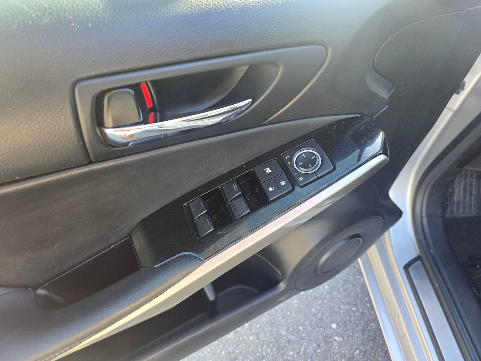 Used 2016 Lexus IS 300 AWD w/ Accessory Package 2 image 19