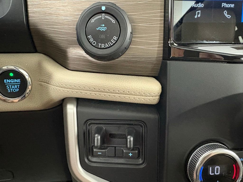 Used 2023 Ford Expedition Max Limited image 28