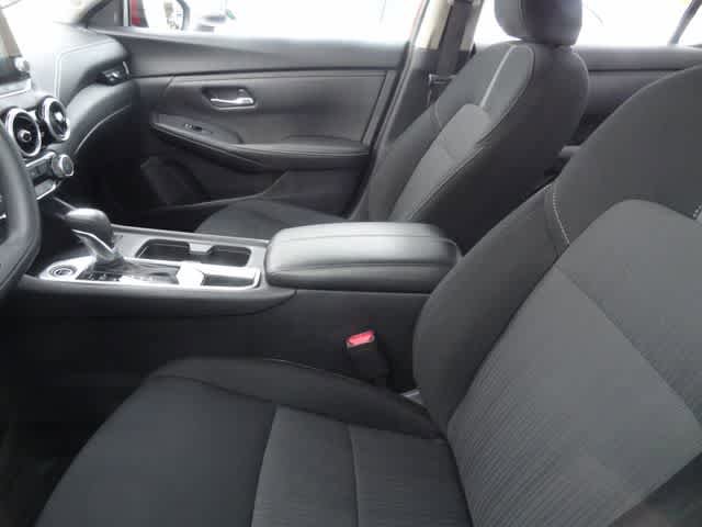 Used 2024 Nissan Sentra SV image 7