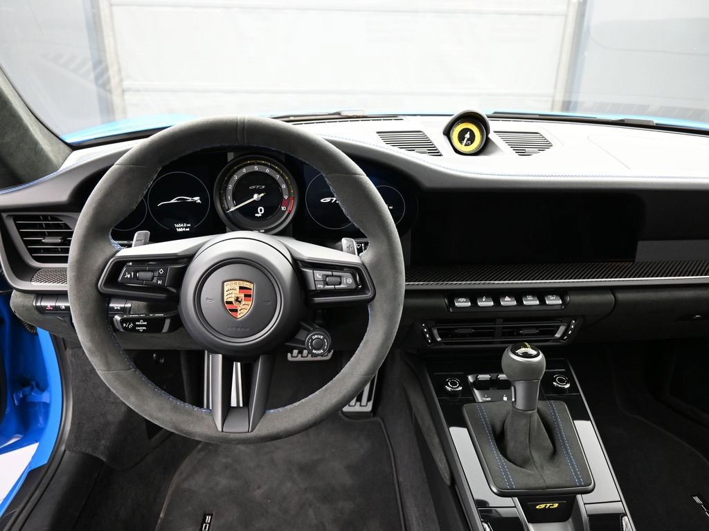 Certified 2022 Porsche 911 GT3 image 18