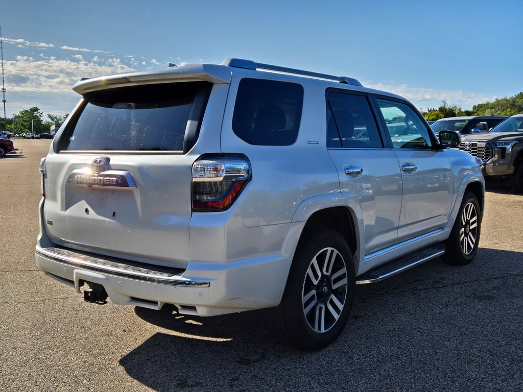 Used 2024 Toyota 4Runner Limited AWD/4WD image 6
