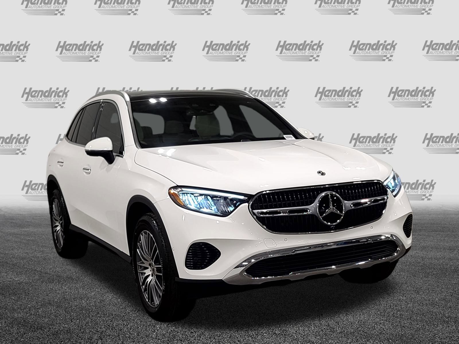 New 2026 Mercedes-Benz GLC 300 image 2