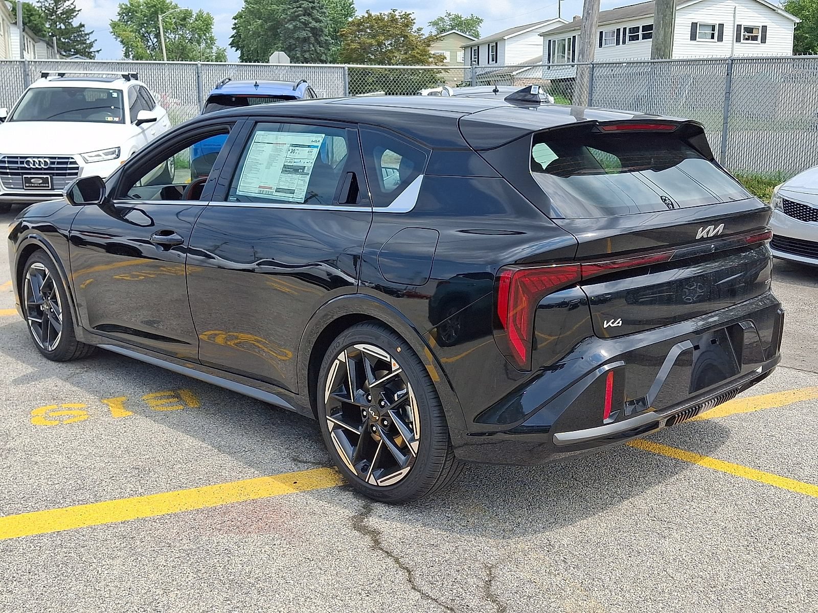New 2026 Kia K4 GT-Line w/ GT-Line Premium Package FWD image 4