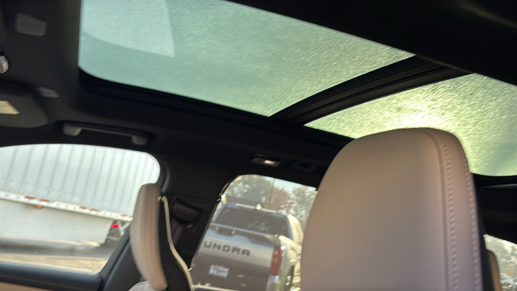 New 2027 Volvo XC90 B6 Plus AWD/4WD image 12