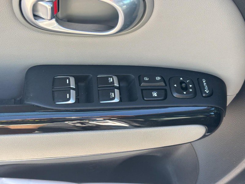 Used 2017 Kia Soul + w/ Primo Package image 15