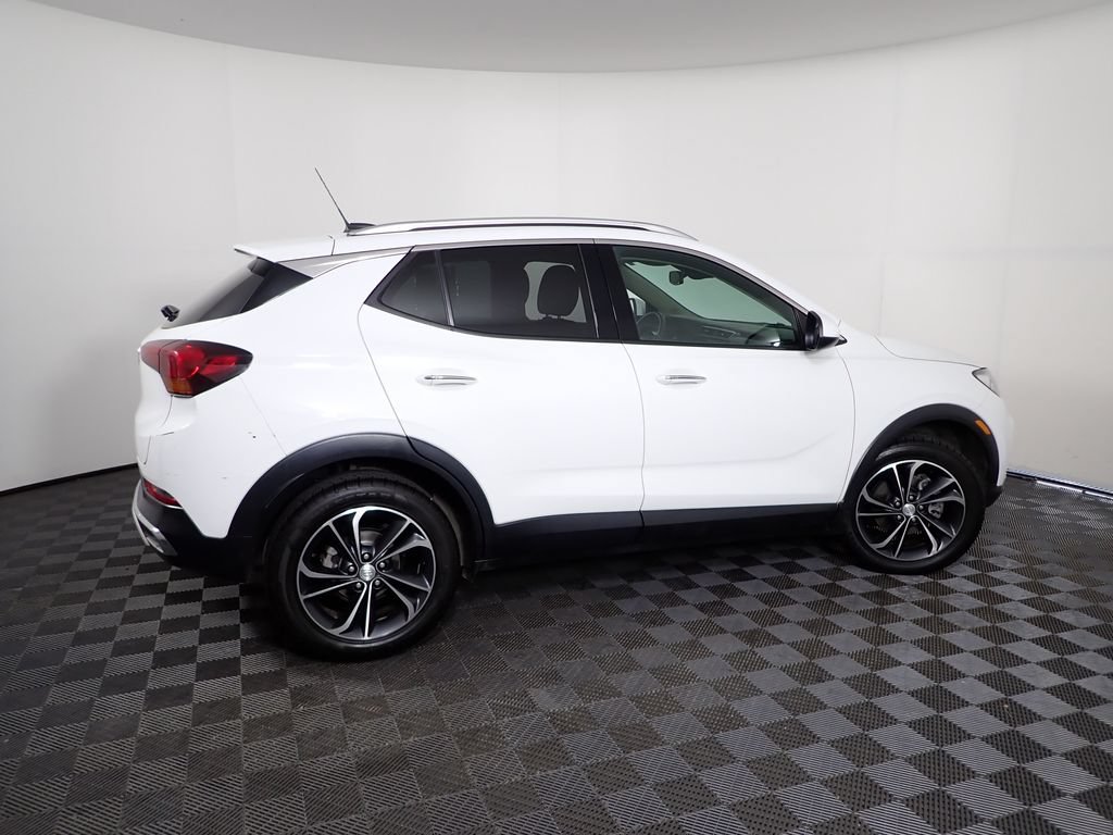 Used 2021 Buick Encore GX Essence AWD/4WD image 17